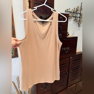 Boston Proper Tan V-Neck Tank Top ribbed